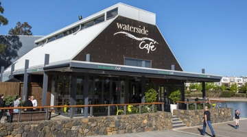 Henley Where We Build - Highlands Waterside Café